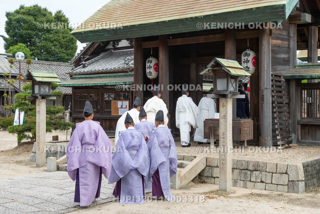 三重県　鳥出神社　例祭　参進