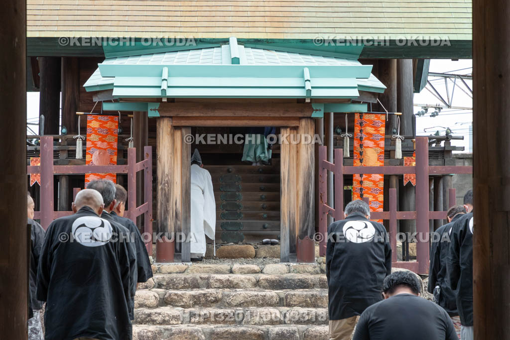 三重県　鳥出神社　例祭　開扉の儀