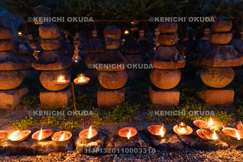 奈良県　元興寺　地蔵会　万灯供養