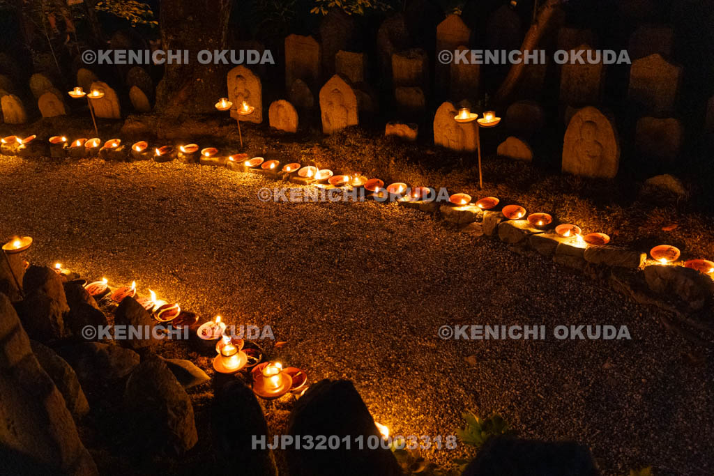 奈良県　元興寺　地蔵会　万灯供養
