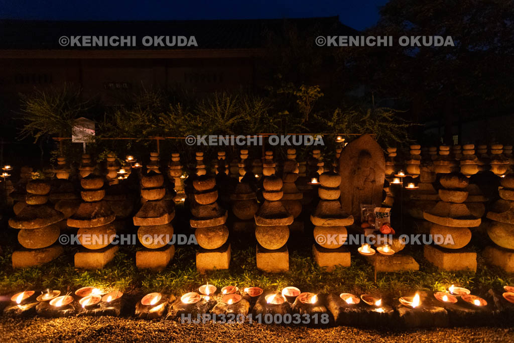奈良県　元興寺　地蔵会　万灯供養