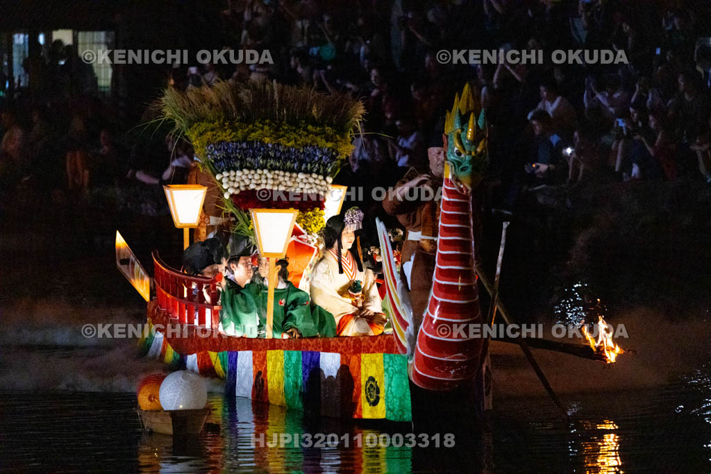 奈良県　采女祭　管絃船の儀