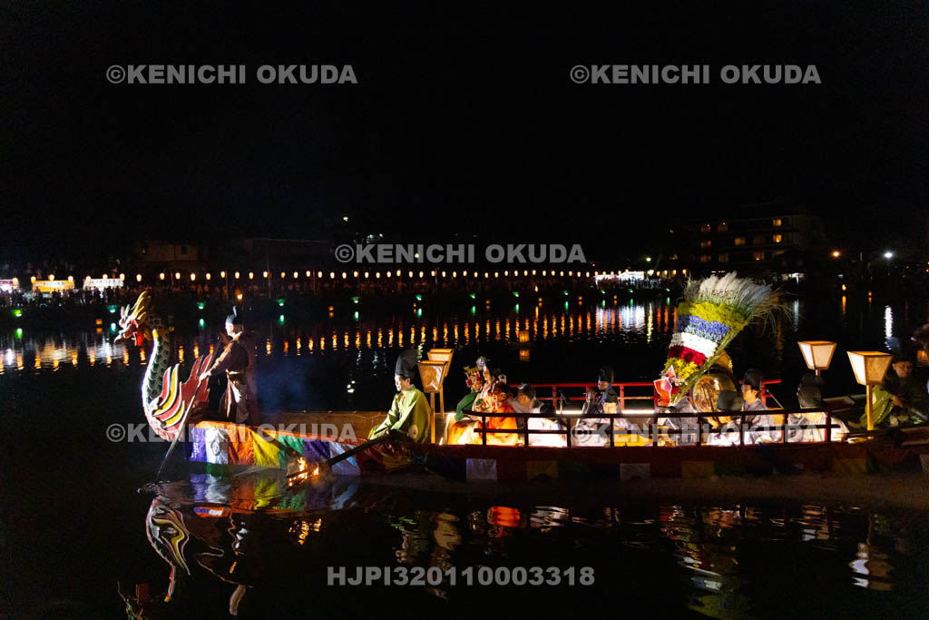 奈良県　采女祭　管絃船の儀