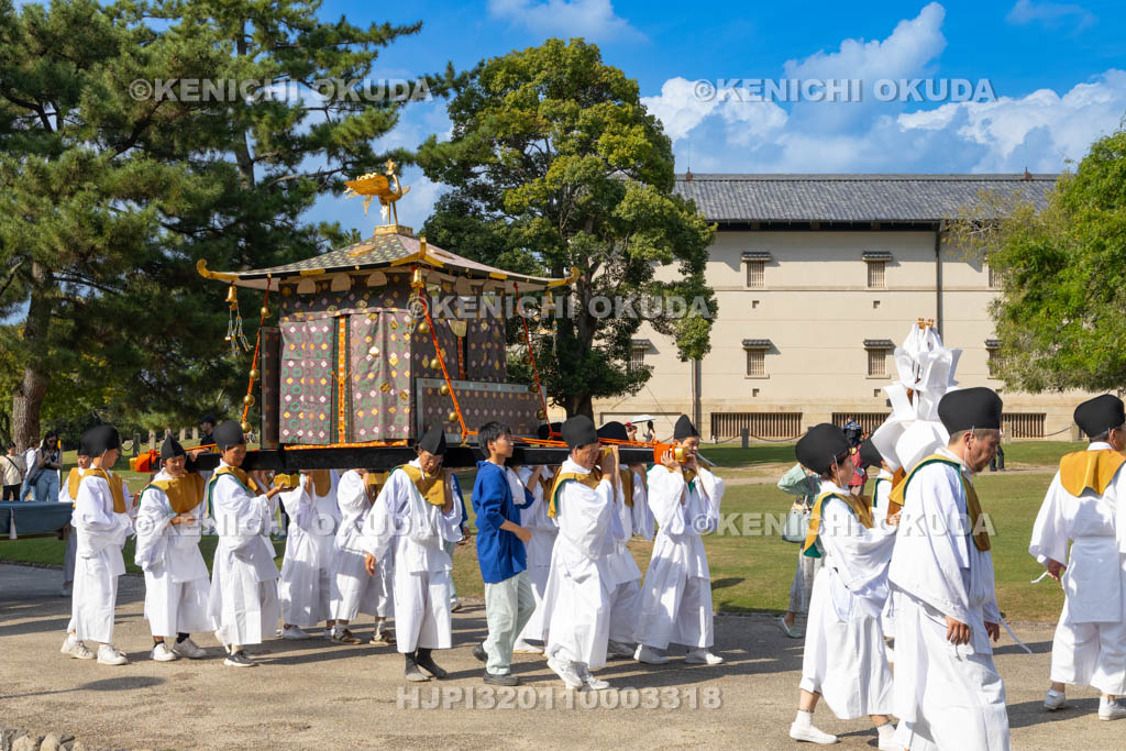 奈良県　氷室神社　例大祭　神輿還御