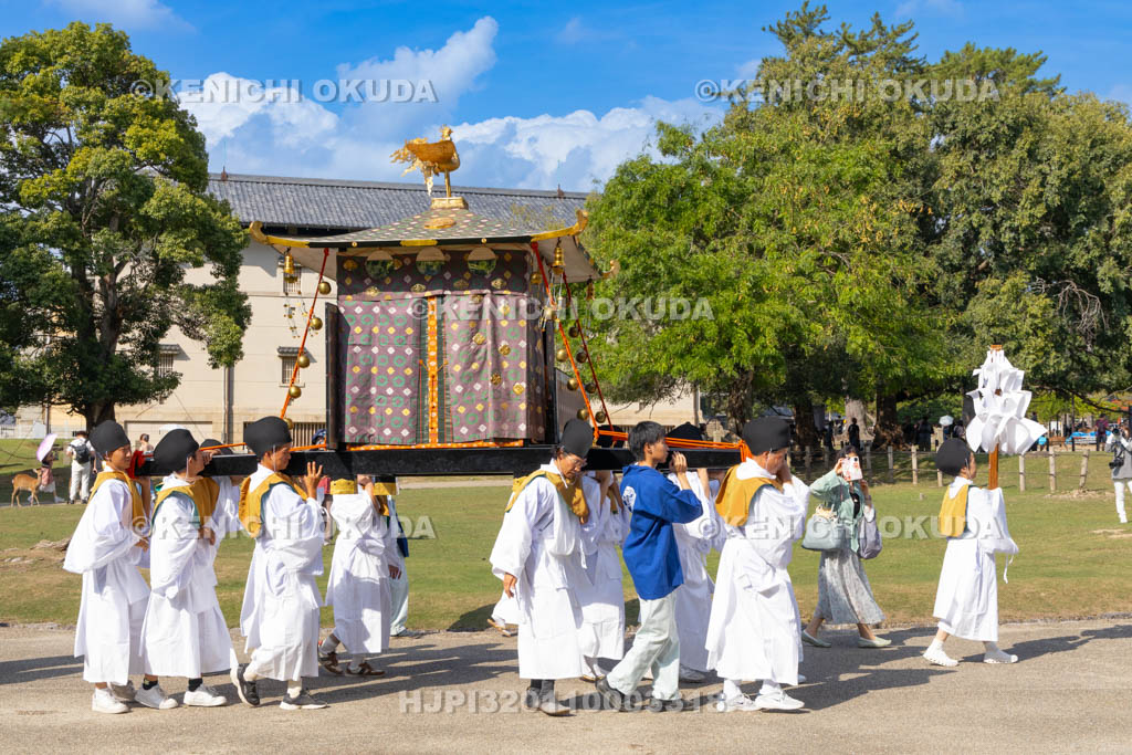 奈良県　氷室神社　例大祭　神輿還御