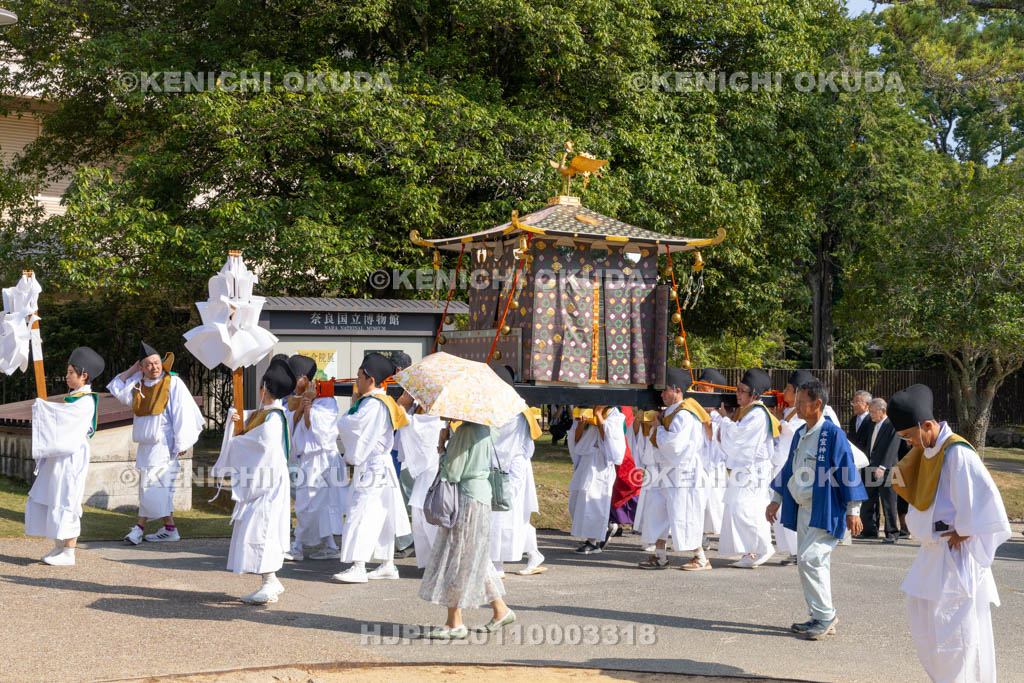 奈良県　氷室神社　例大祭　神輿還御