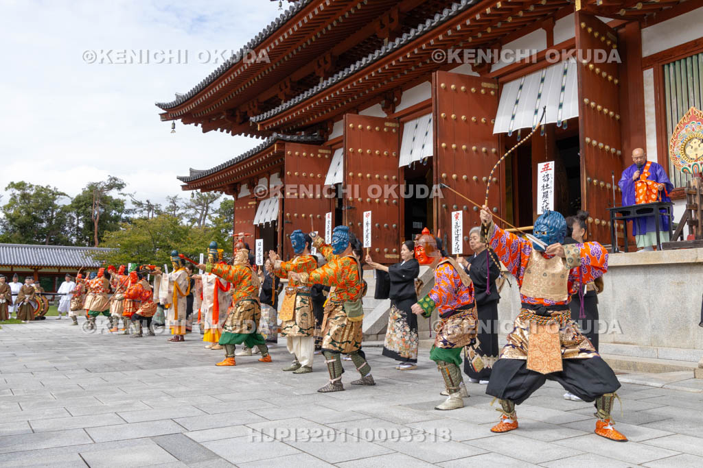 奈良県　薬師寺　天武忌・十二神将練供養