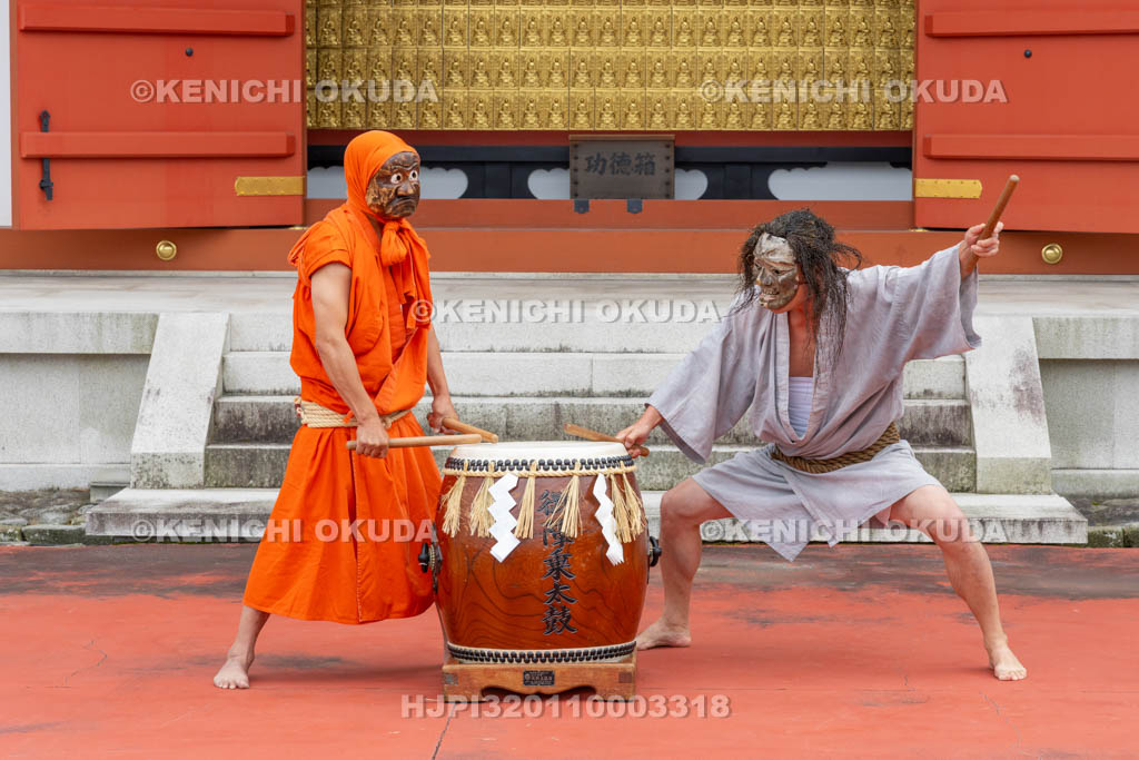 奈良県　薬師寺　天武忌・奉納演奏　御陣乗太鼓