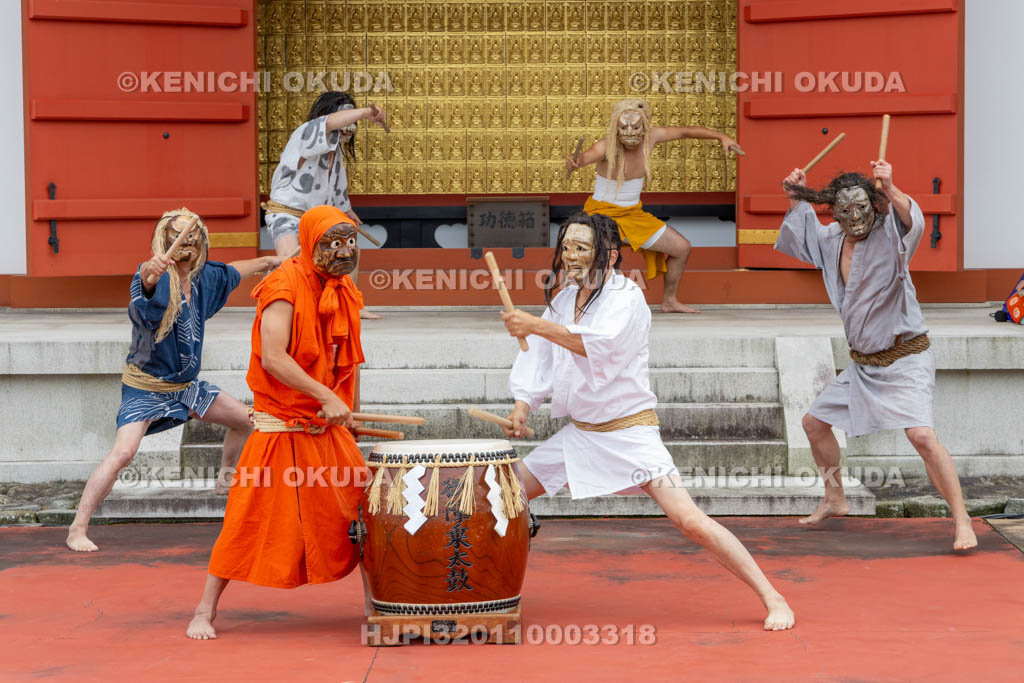 奈良県　薬師寺　天武忌・奉納演奏　御陣乗太鼓