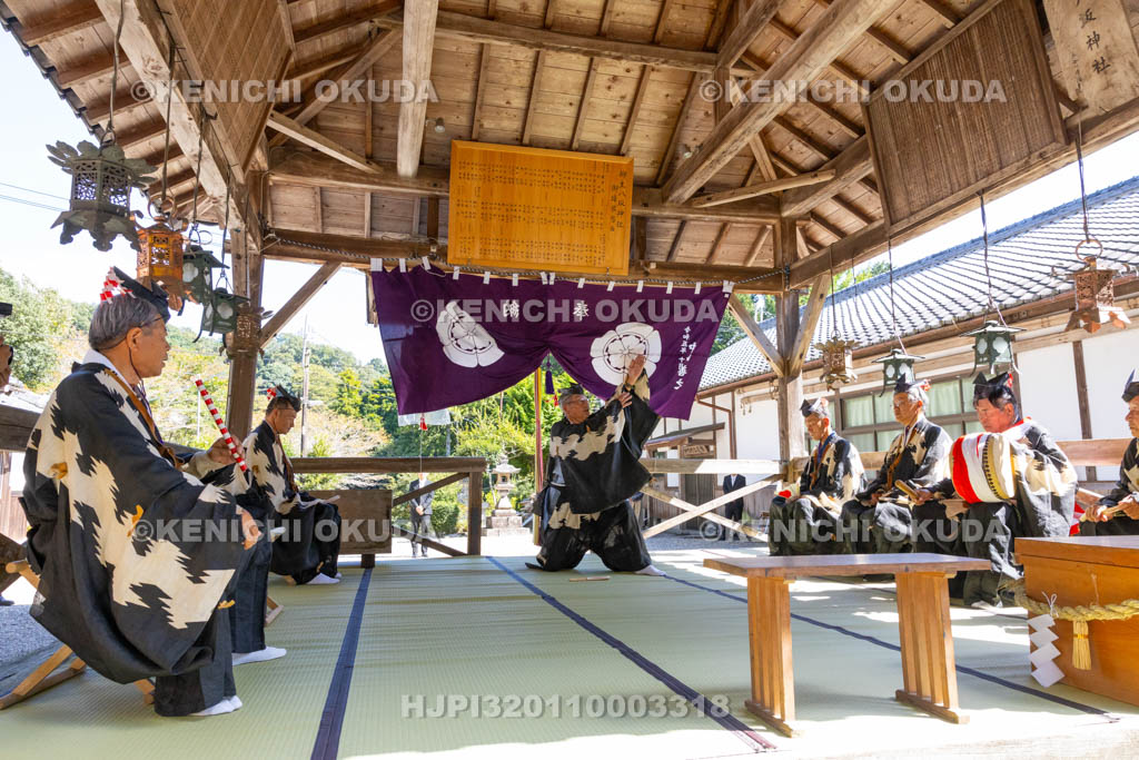 奈良県　柳生八坂神社　例大祭　宮座行事　ヨーガの舞