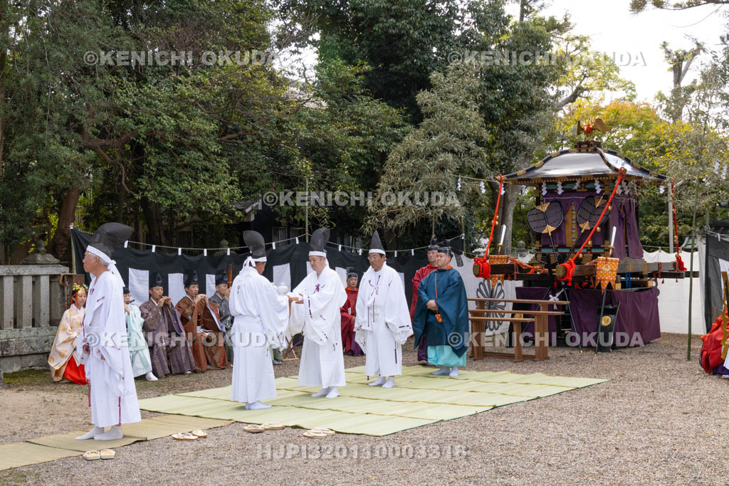 奈良県　石上神宮　ふるまつり　御旅所祭　献饌の儀
