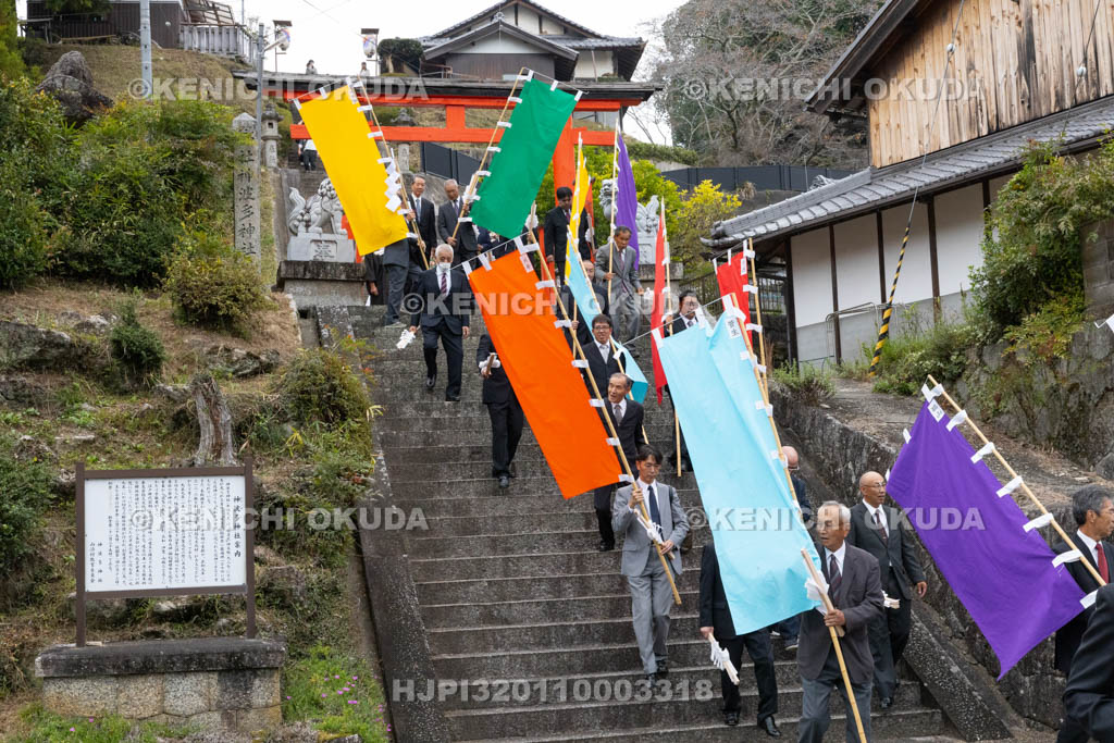 奈良県　神波多神社　天王祭　神輿渡御