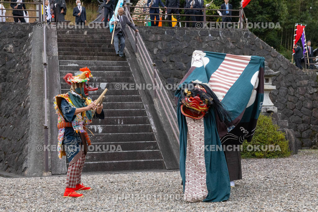 奈良県　神波多神社　天王祭　獅子舞