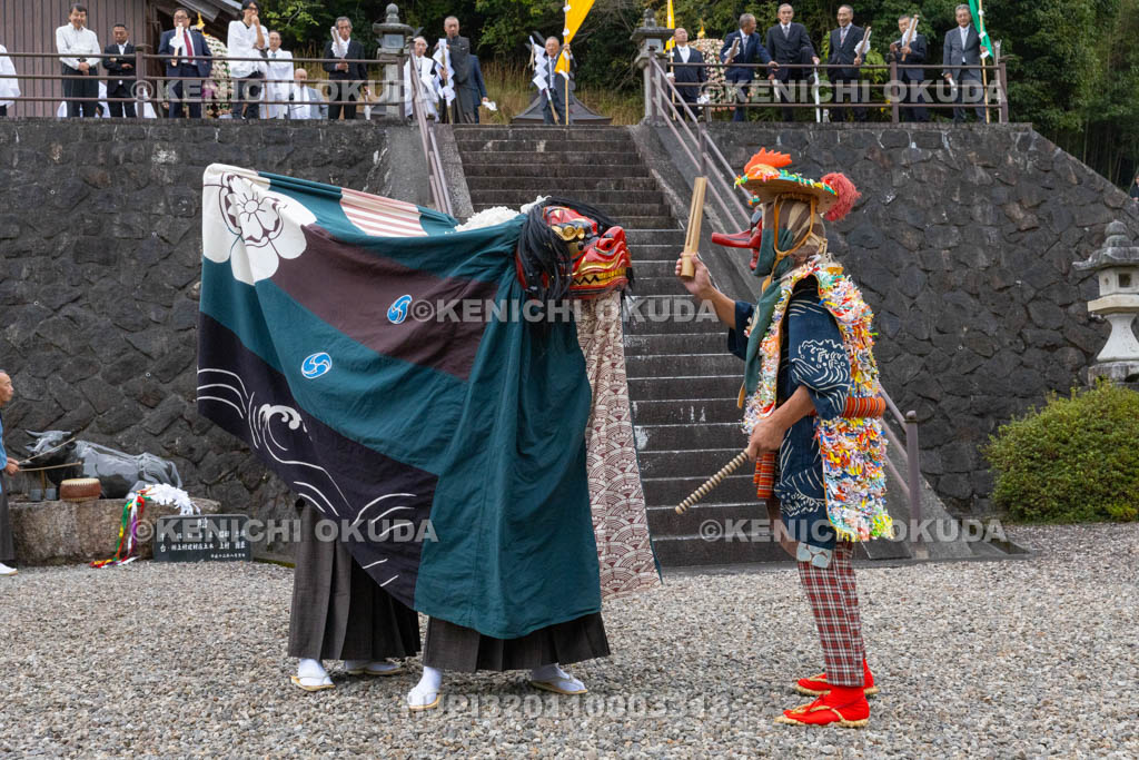 奈良県　神波多神社　天王祭　獅子舞