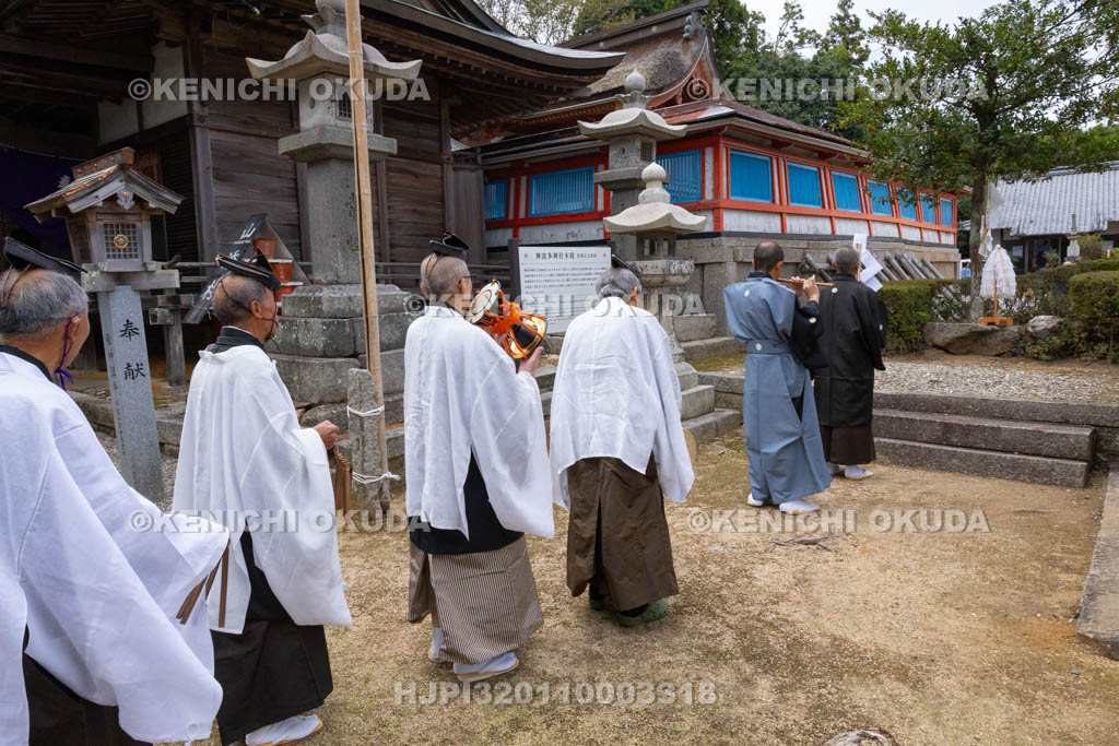 奈良県　神波多神社　天王祭　田楽
