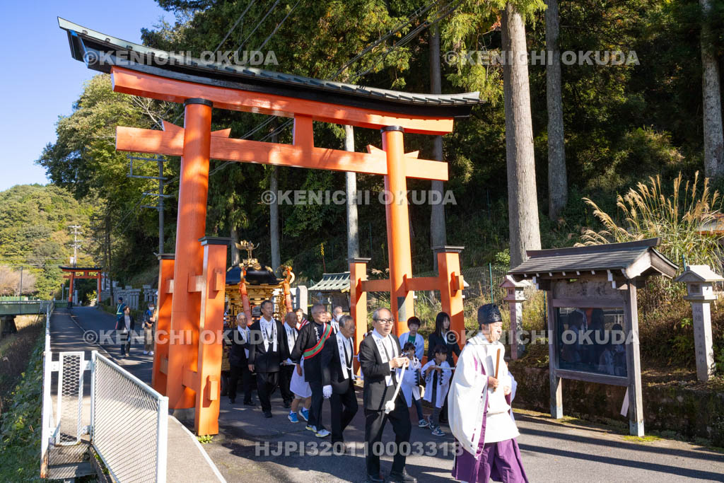 奈良県　墨坂神社　秋季大祭　還幸行列