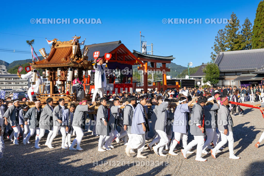奈良県　墨坂神社　秋季大祭　太鼓台（東町稲荷）