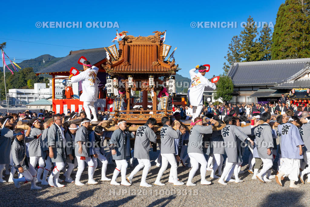 奈良県　墨坂神社　秋季大祭　太鼓台（東町稲荷）