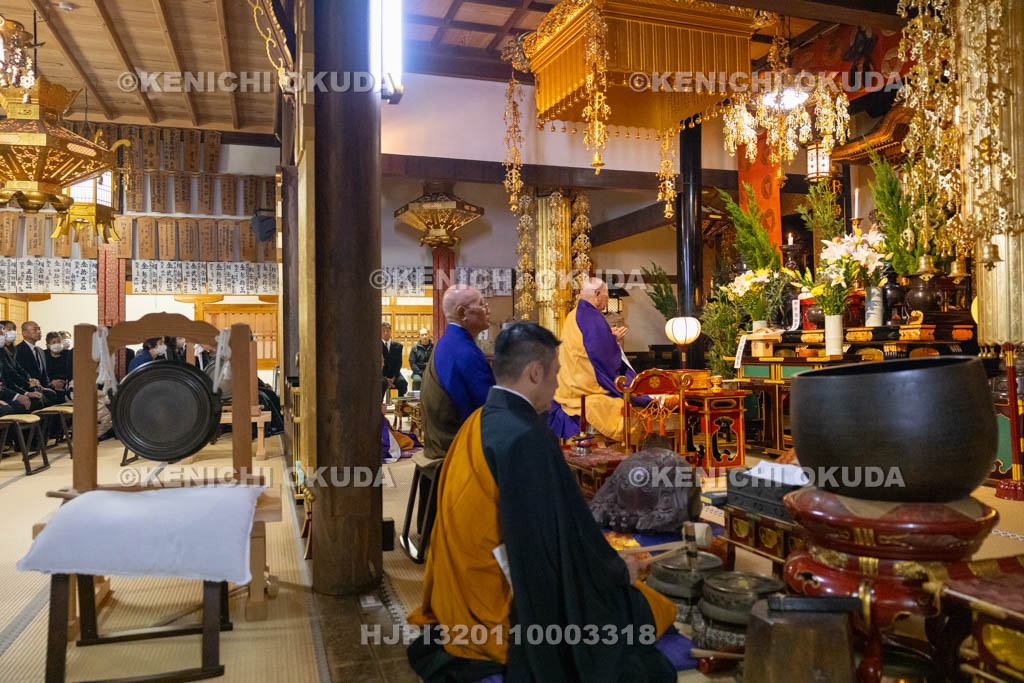 奈良県　興善寺　白石の双盤念仏　新亡回向