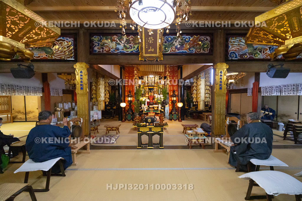 奈良県　興善寺　白石の双盤念仏　迎え鉦