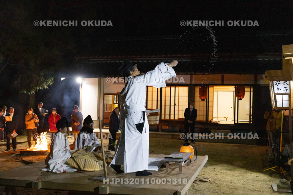 奈良県　平尾のオンダ　種まき