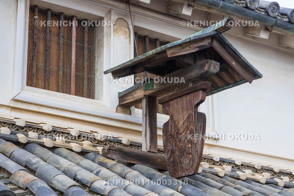 奈良県　五條新町　山本本家　徳利形の看板