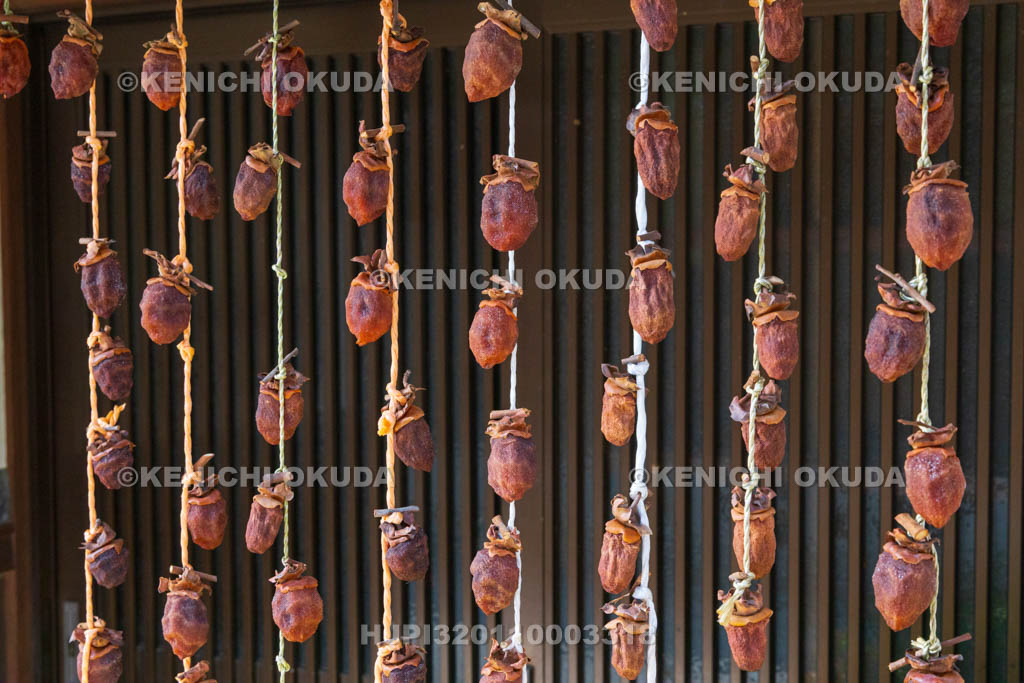 奈良県　五條新町　干し柿