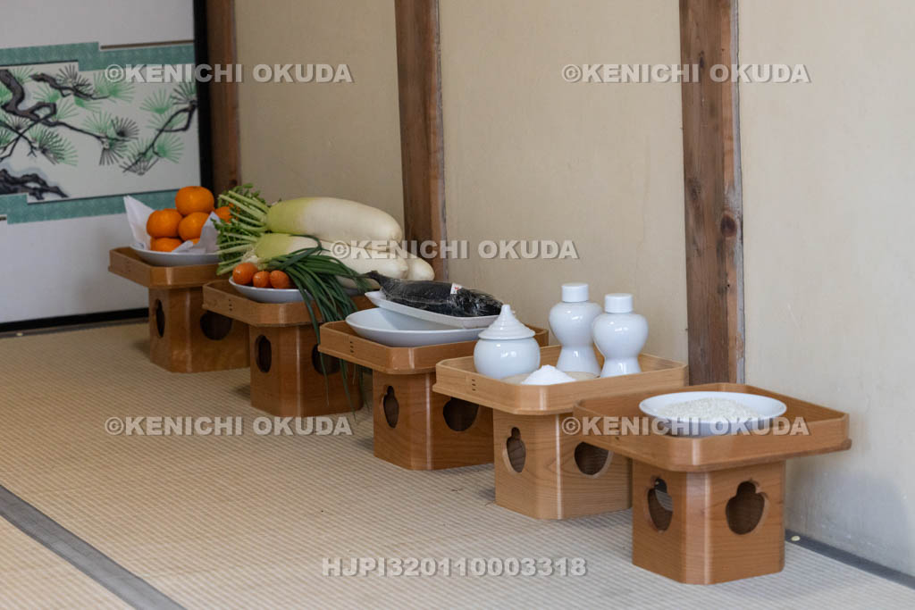 奈良県　江包・大西の御綱　市杵島神社　御綱神社神事の神饌