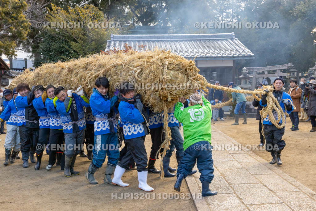 奈良県　江包・大西の御綱　市杵島神社　雌綱の出発