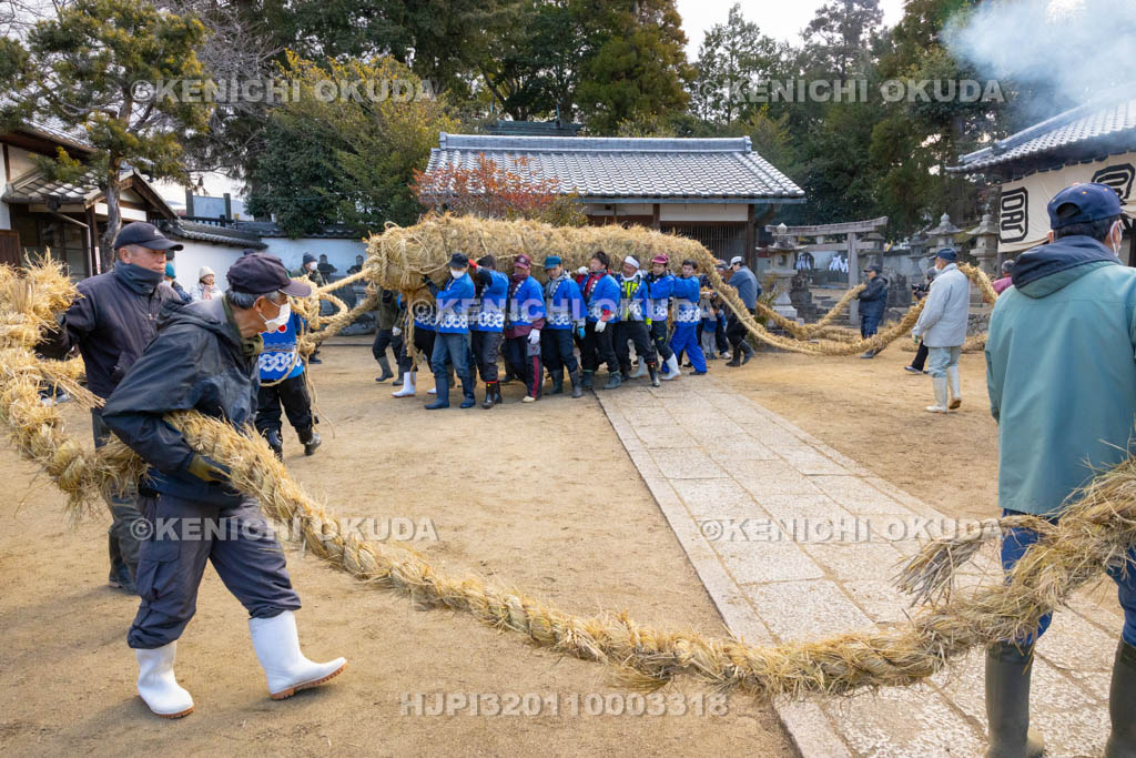 奈良県　江包・大西の御綱　市杵島神社　雌綱の出発