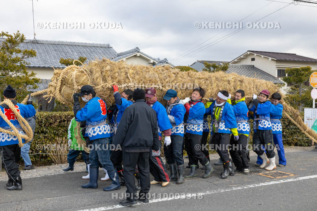 奈良県　江包・大西の御綱　雌綱の村内巡回