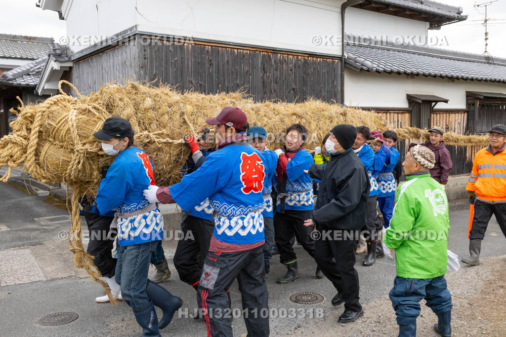 奈良県　江包・大西の御綱　雌綱の村内巡回