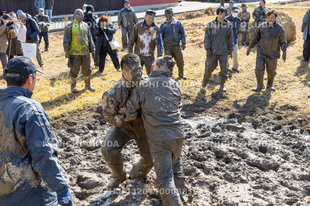 奈良県　江包・大西の御綱　相撲