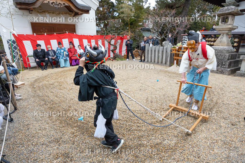 奈良県　菅原天満宮　おんだ祭　代掻き