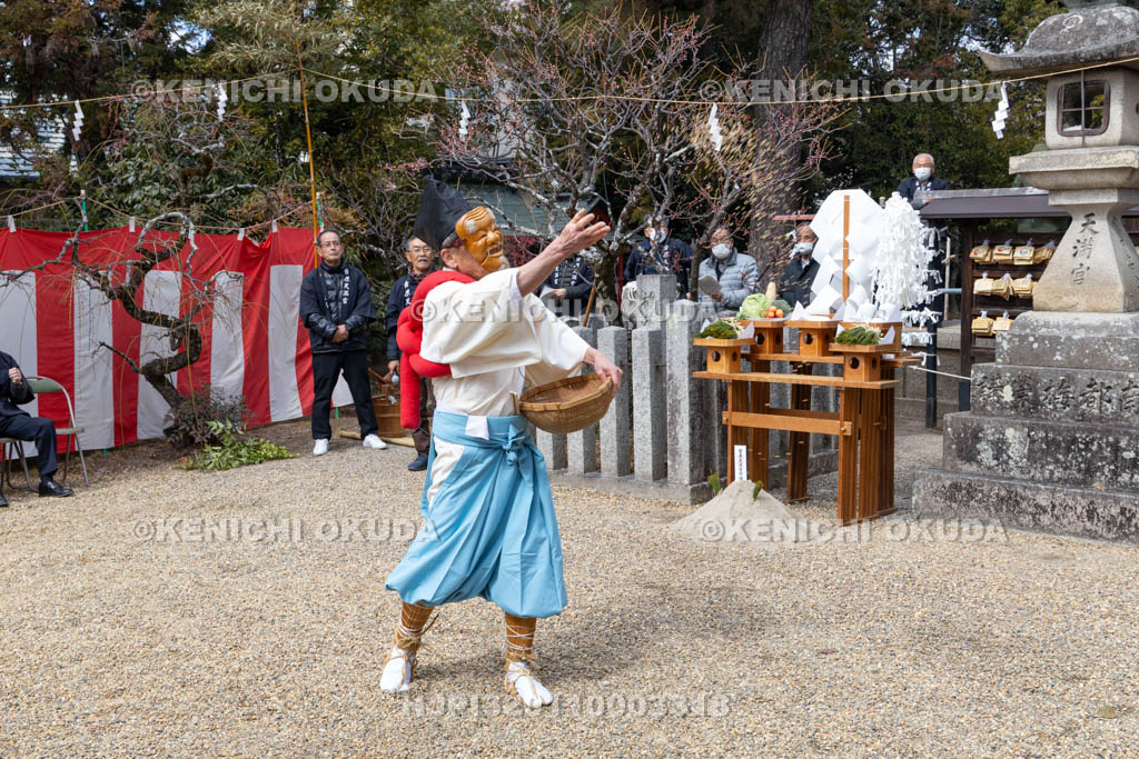 奈良県　菅原天満宮　おんだ祭　籾種まき