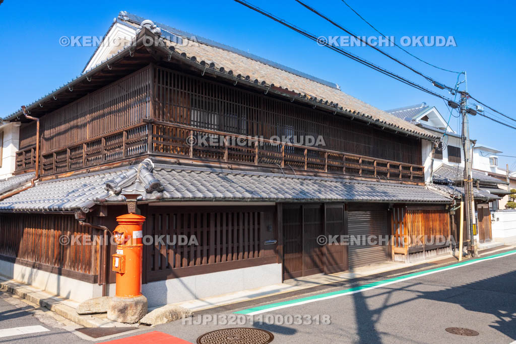 奈良県　八木町　西の平田家住宅