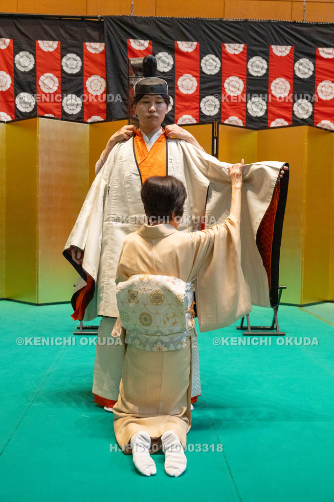 京都府　ひいなまつり　束帯の着付け