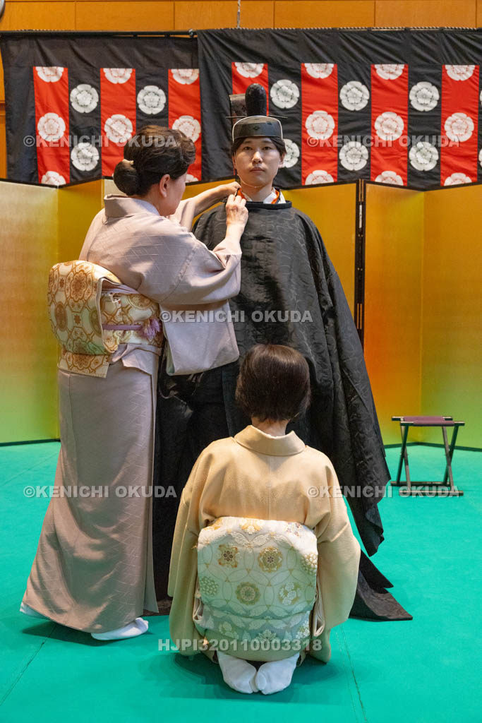 京都府　ひいなまつり　束帯の着付け