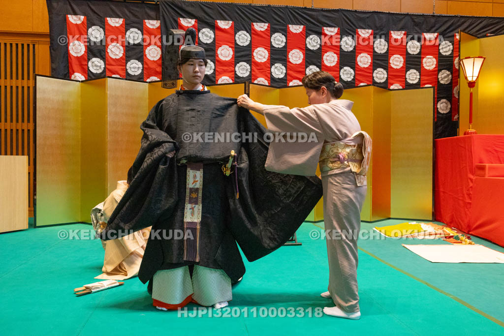 京都府　ひいなまつり　束帯の着付け