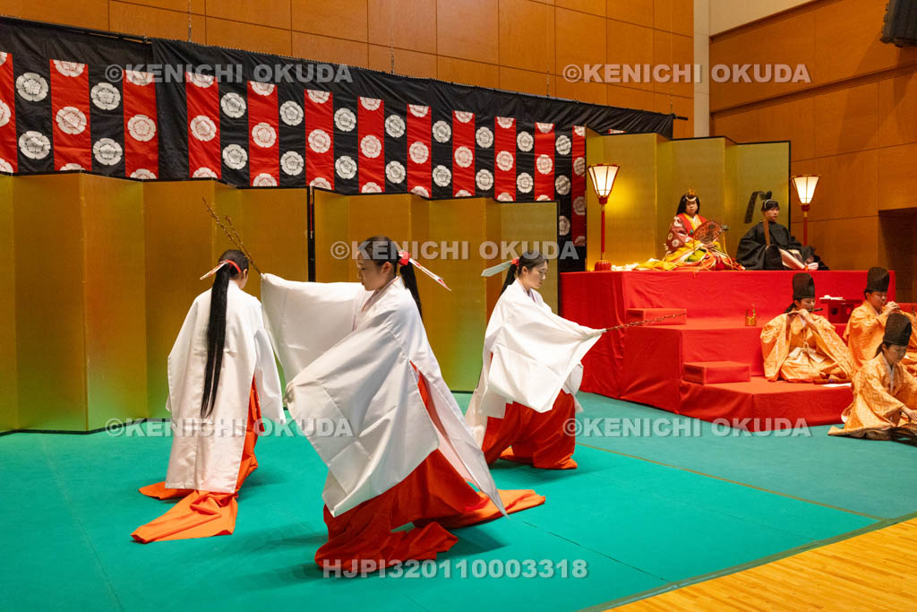 京都府　ひいなまつり　官女の舞
