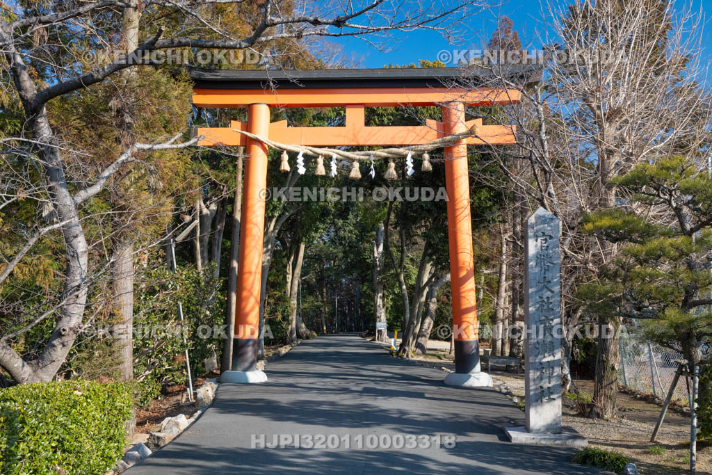 奈良県　廣瀬大社　大鳥居