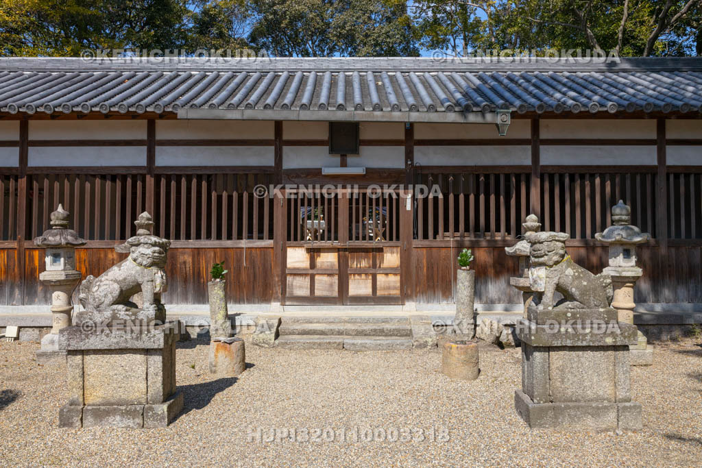 奈良県　甲斐神社　拝殿