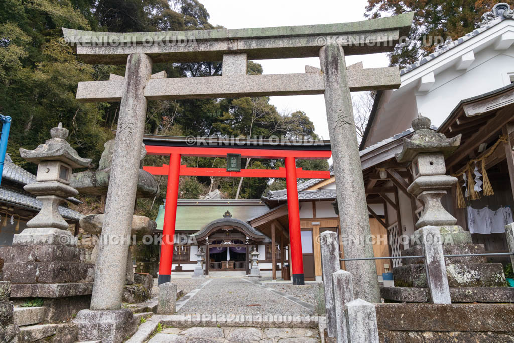 奈良県　月ヶ瀬（桃香野）　八幡神社