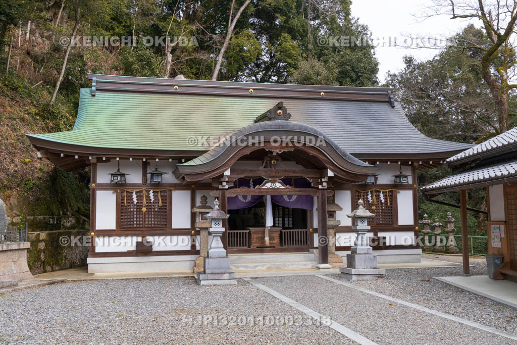 奈良県　月ヶ瀬（桃香野）　八幡神社　拝殿