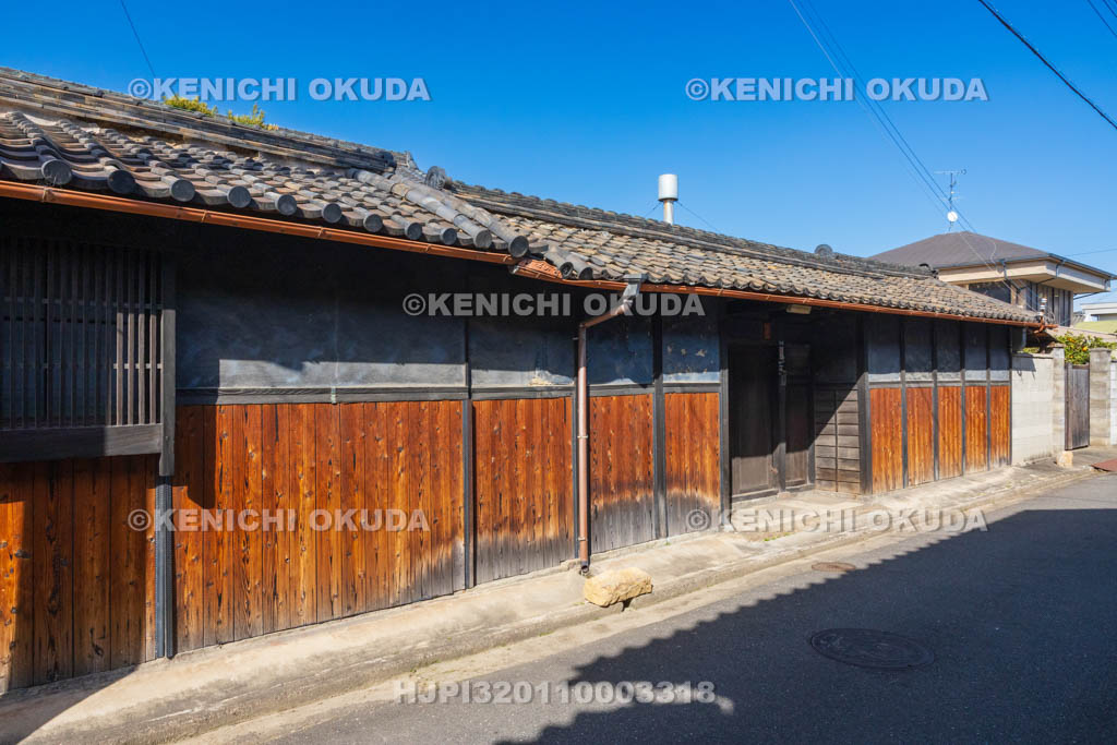 大阪府　久宝寺寺内町　大田家住宅（南側）