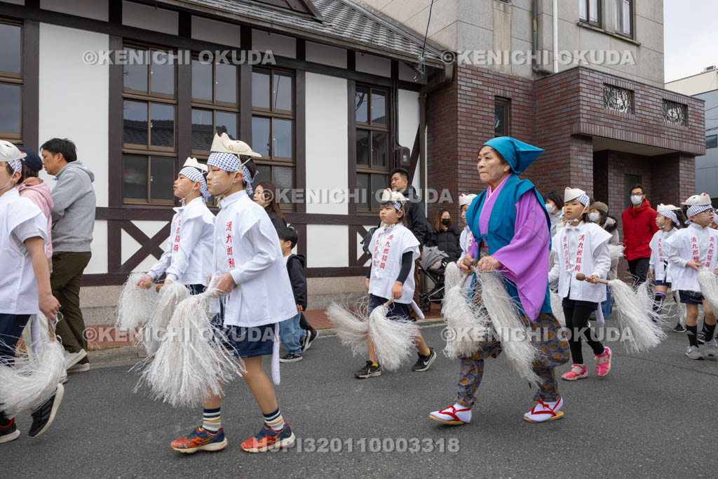 奈良県　源九郎稲荷神社　例祭　白狐渡御