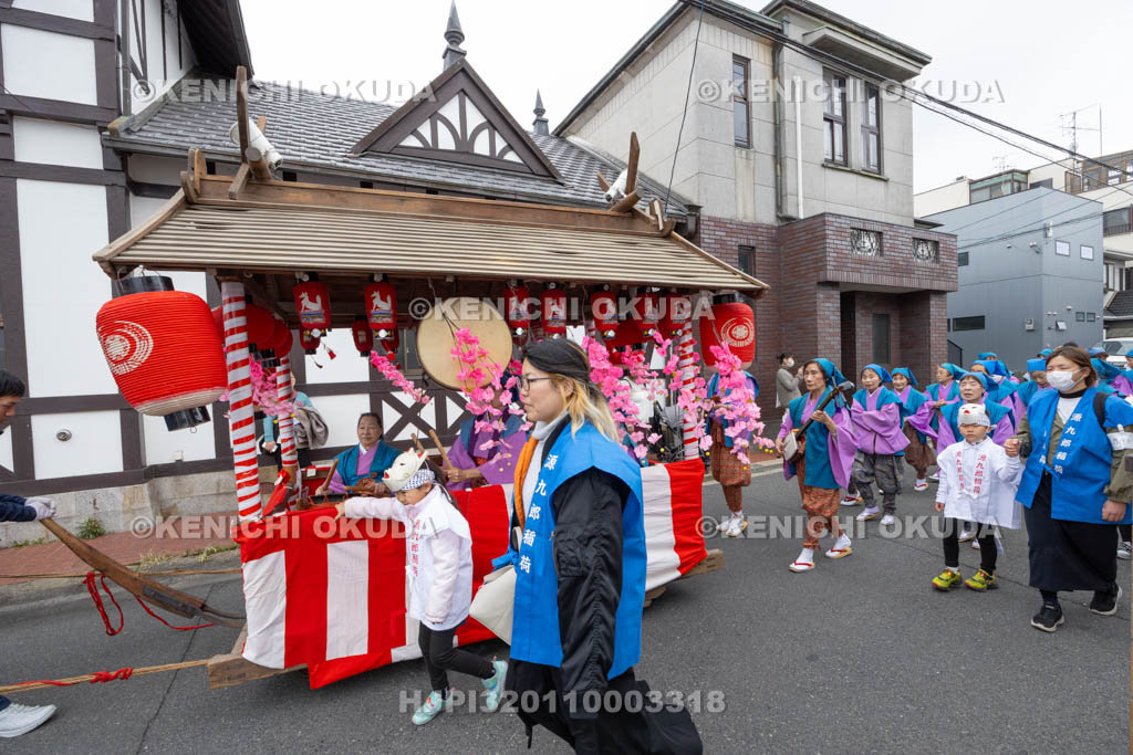 奈良県　源九郎稲荷神社　例祭　白狐渡御