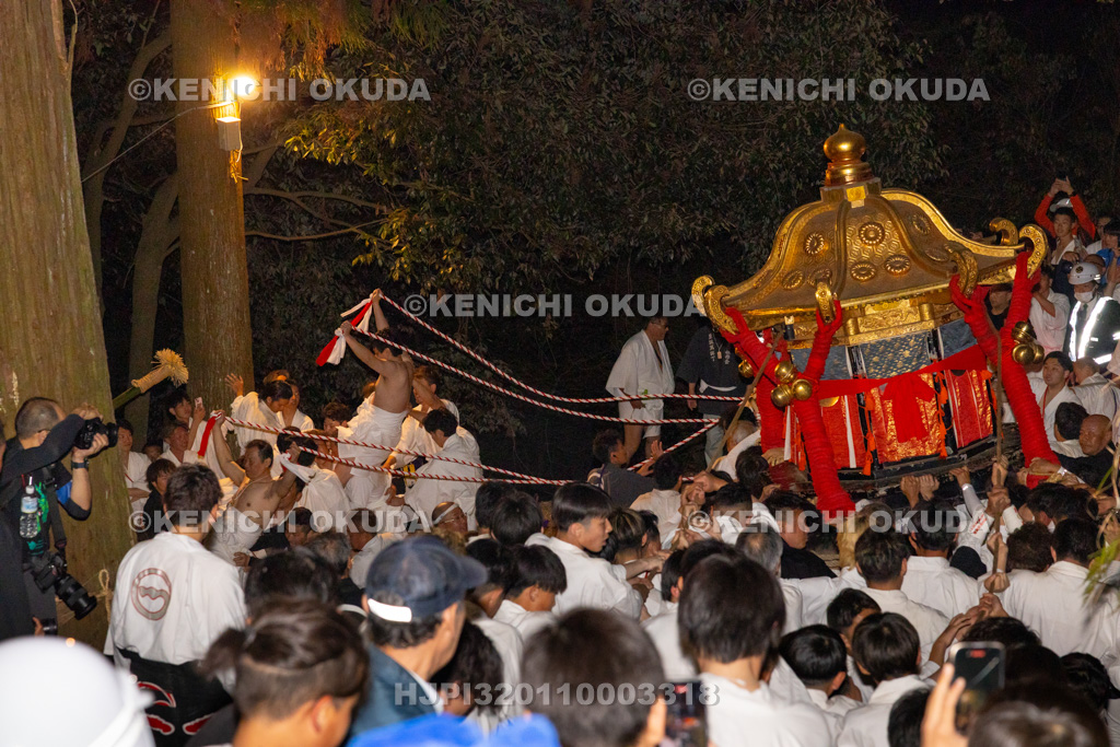 滋賀県 日吉大社 山王祭 午の神事 奥宮山頂出発