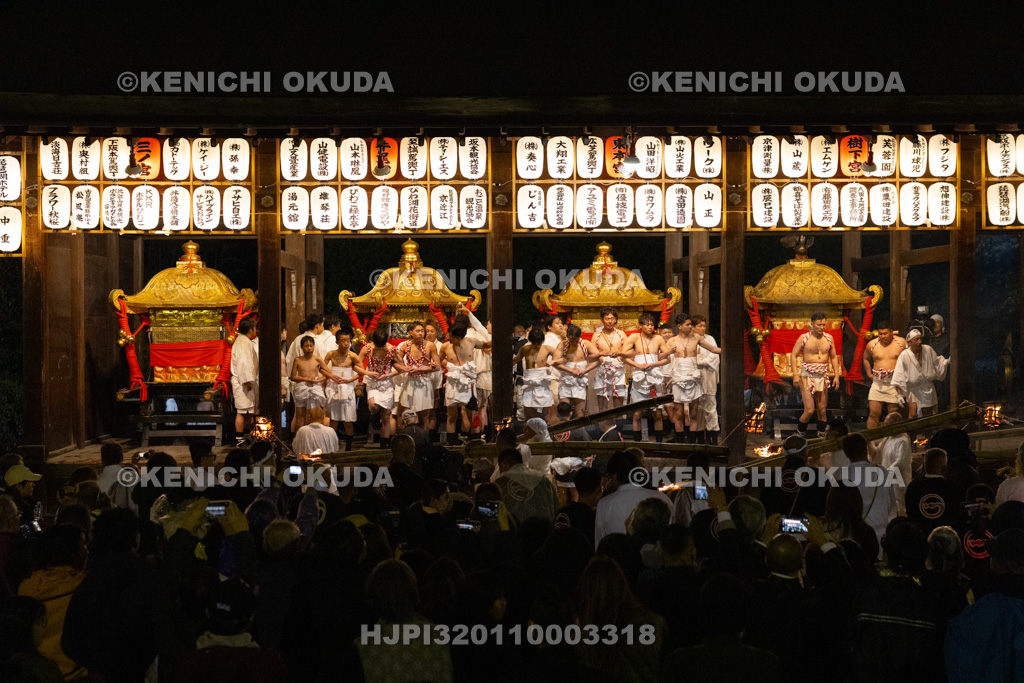 滋賀県 日吉大社 山王祭 宵宮落し神事 神輿振り