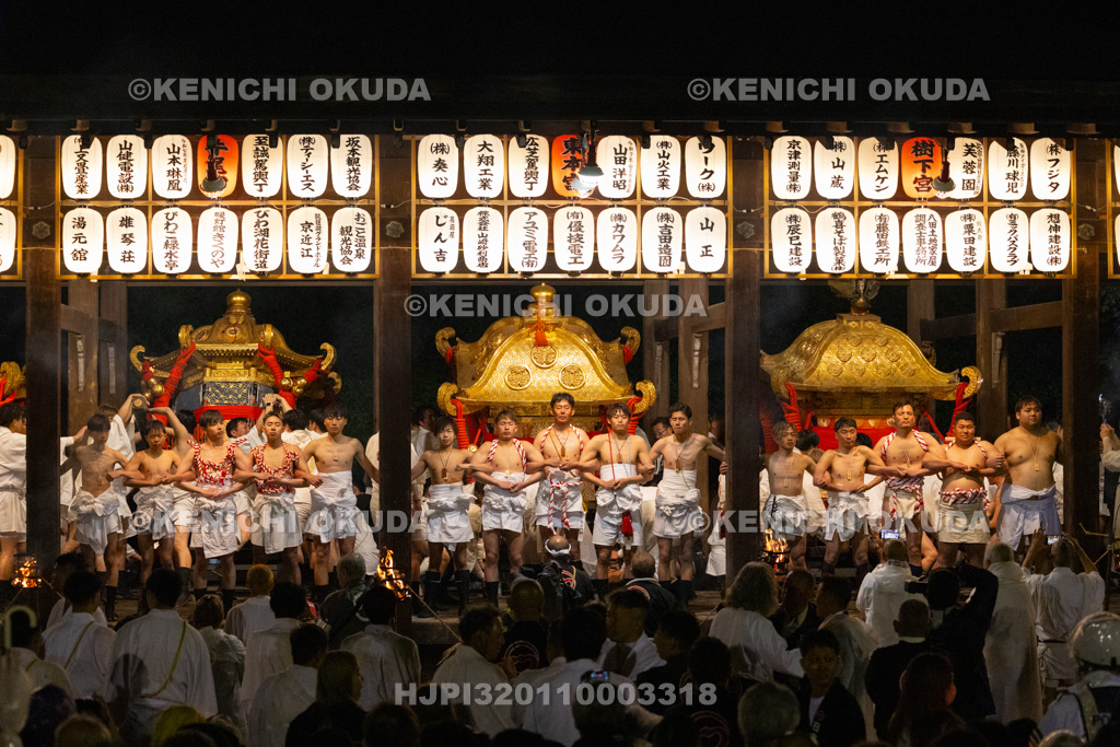 滋賀県 日吉大社 山王祭 宵宮落し神事 神輿振り